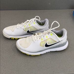 Nike Golf 9.5 Tiger Woods